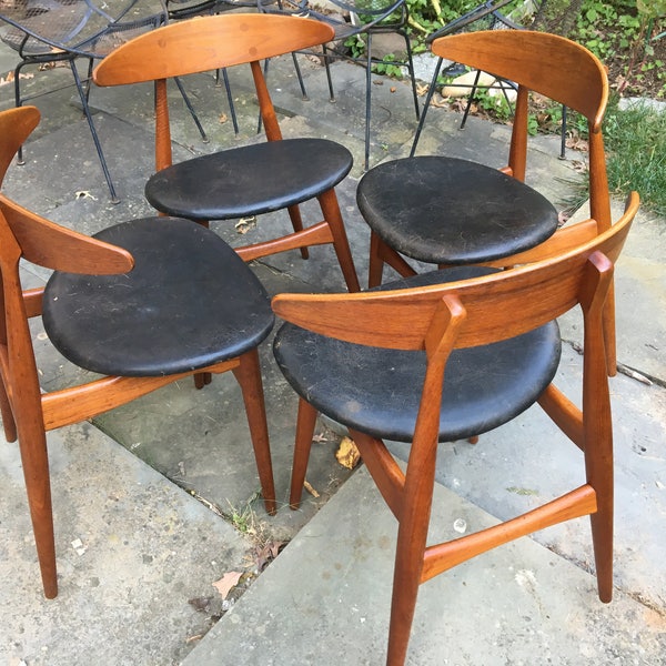 Danish Modern Vintage Teak Dining Chairs by Hans Wegner Ch33