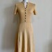 Abito Da Sera ST JOHN KNIT Taglia 4 – Sheath In Tweed Oro Crema Con Maniche Corte - Foto 2