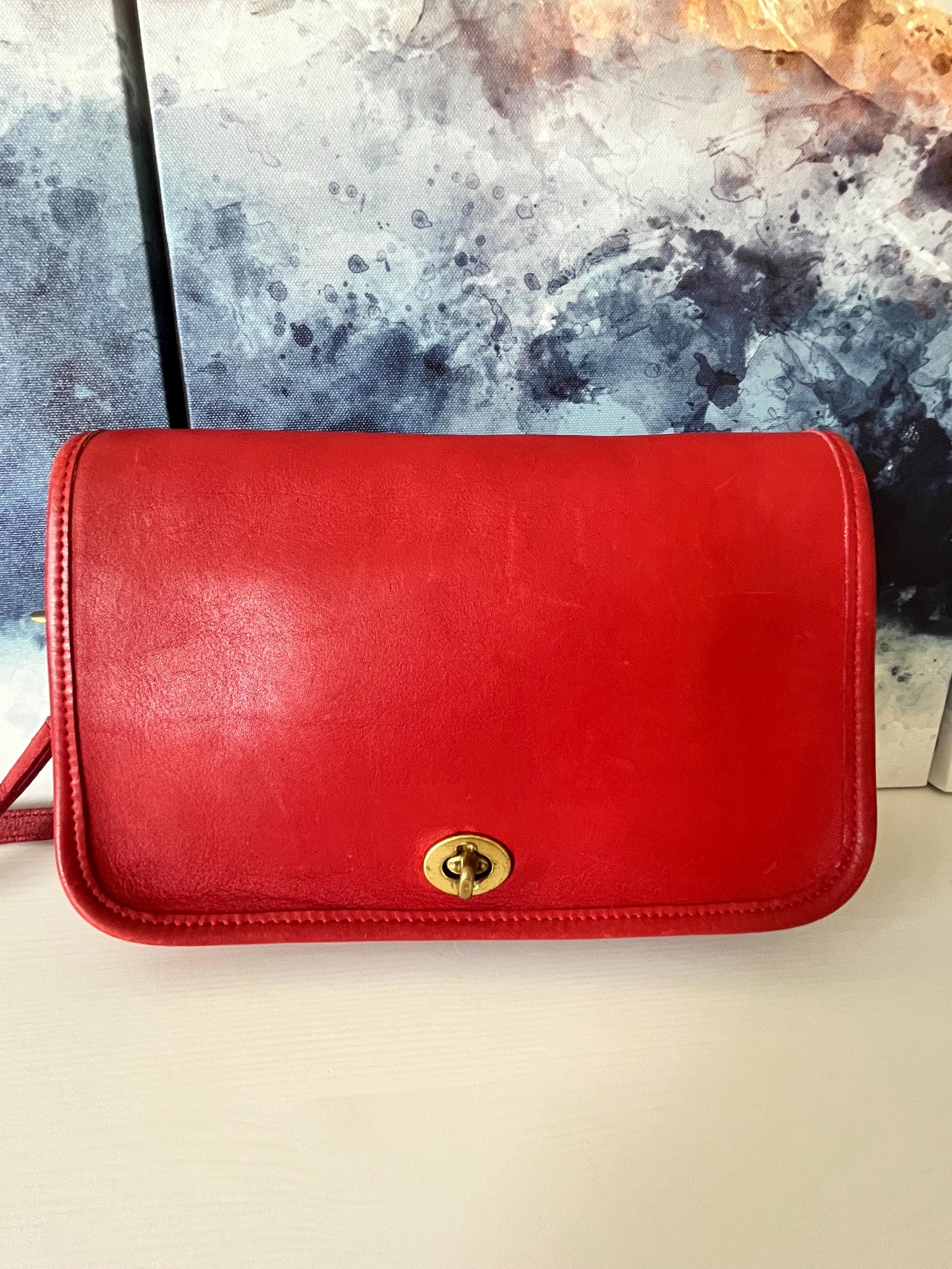 Red Vintage Coach - Etsy Red Vintage Coach - Etsy
