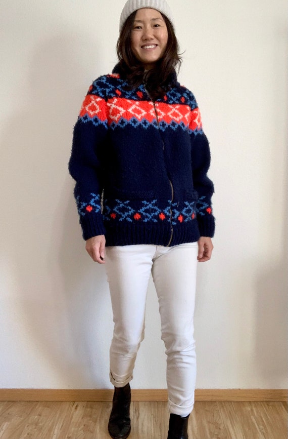 Vintage Hand-knit Cowichan Zipper Sweater Jacket/… - image 2