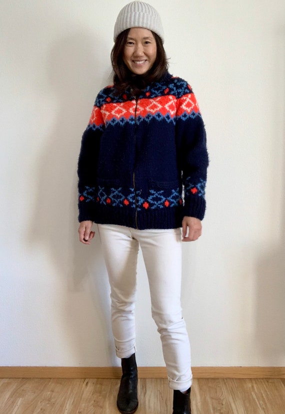 Vintage Hand-knit Cowichan Zipper Sweater Jacket/… - image 6