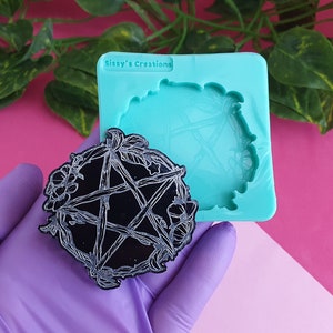 Pentacle Wicca Mold, 5 cm, for Resin, Polymer Clay, Wax, Soap, Plaster..