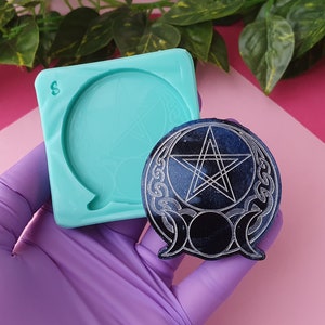 Triple Goddess Wicca Pentacle Mold, 5 cm, for Epoxy Resin, Polymer Clay, Wax, Soap...