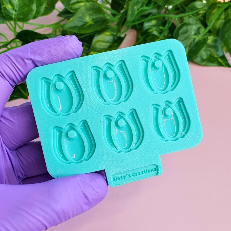 Tulip Silicone Mold, for Floral Earrings and Resin Charms 2cm - Etsy