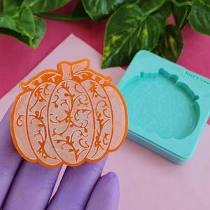 Moule citrouille, Halloween, 5 cm, pour résine époxy, pâte polymère. Cire, savon, plâtre...