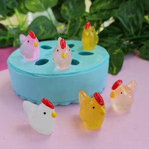 Hen Mold, 2.5 cm, for Epoxy Resin, Polymer Clay, Wax, Soap, Plaster...