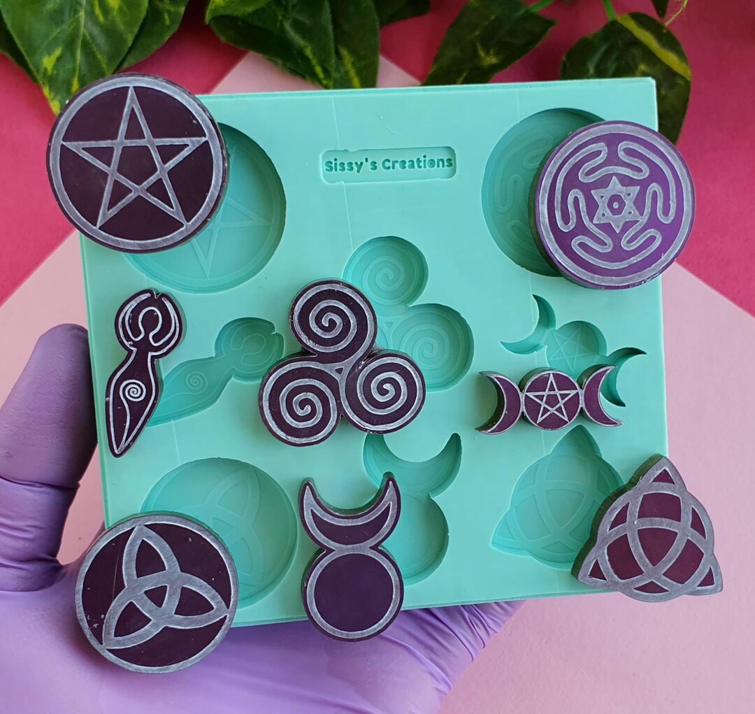 Wiccasymbolen malpalet, 3 cm, 8 stuks, voor epoxyhars, polymeerklei. Was,  zeep, gips... - Etsy België, image size:1080x1021