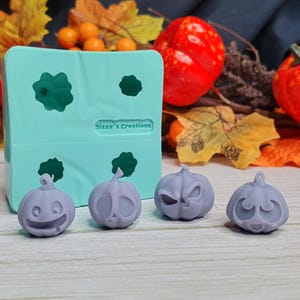 4 pcs Pumpkin with Funny Face 3D Mold, 2 cm, for Epoxy Resin, Polymer Clay. Wax, Soap, Plaster...