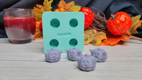 4 pcs Pumpkin Ghost 3D Mold, 2 cm, for Epoxy Resin, Polymer Clay, Wax, Plaster...