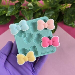4 pcs Bows Mold, 3.5 cm, for Epoxy Resin, Polymer Clay. Wax, Soap, Plaster...