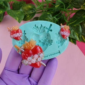 Sacred Heart Mold, Sacred Heart of Jesus, for Epoxy Resin, Polymer Clay. Wax, Soap, Plaster...