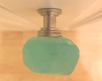 Puxadores de vidro marinho com espuma escura, Puxadores náuticos, Puxadores de vidro marinho, Puxadores, Decoração costeira, Design costeiro, Design praiano, Design náutico, Faça você mesmo