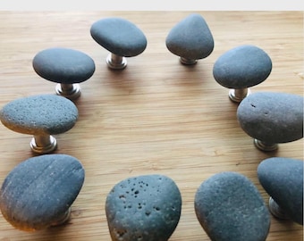 Puxadores de pedra de praia, Puxadores náuticos, Decoração náutica, Decoração de casa de praia, Decoração holística, Energia da terra, Puxadores de pedra