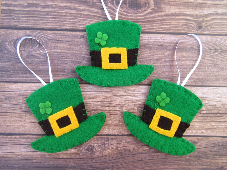 Set of 3 leprechaun hat ornaments, St Patrick's Day, green top hat decorations, Irish lucky clover, luck of the irish elf gnome Paddy's day image 1