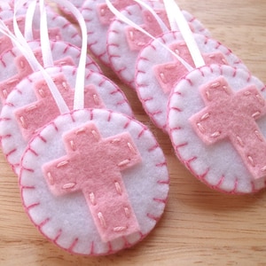 10 Baby girl christening favors, baptism favors, baby shower decorations, pink cross ornaments, first communion, christian felt cross round
