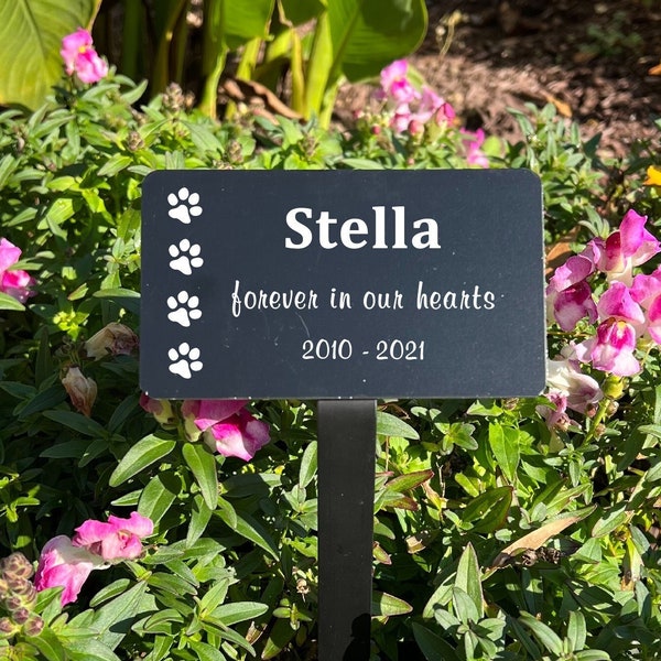 personalized pet memorial plaque, outdoor plaque with stake