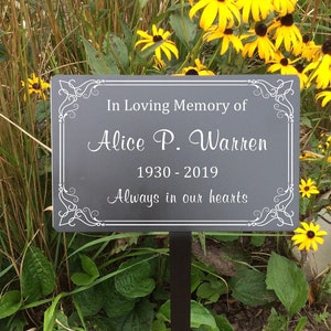 Engraved Metal Memorial Tree Marker: Garden Grave Plaque with Stake