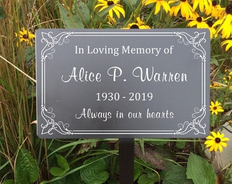 Engraved Metal Memorial Tree Marker: Garden Grave Plaque with Stake