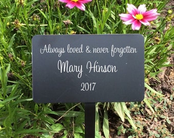 Garden memorials, name plates, memorial plaque, metal plaques, garden plaques, name plaques, name tag, Outdoor plaque with stake