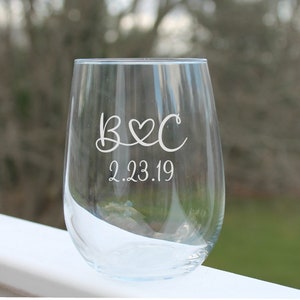 wedding wine glass, etched stemless wine glass, personalized, wedding wine glass, anniversary