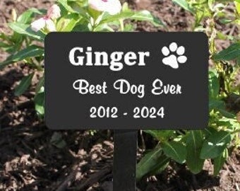 Pet Memorial Plaque with Stake for Dogs - Customized Pet Remembrance Marker