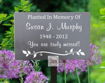 Engraved Memorial Plaque – Personalized Memorial Tree Marker – Custom Metal Plaques for Garden – Outdoor Memorial Garden Sign