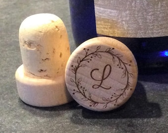 Engraved Wood Wine Stopper, wine cork, wooden wine stopper, Last Name Initial, Wedding, Bridal Shower, engraved wine stopper, wood bottle st