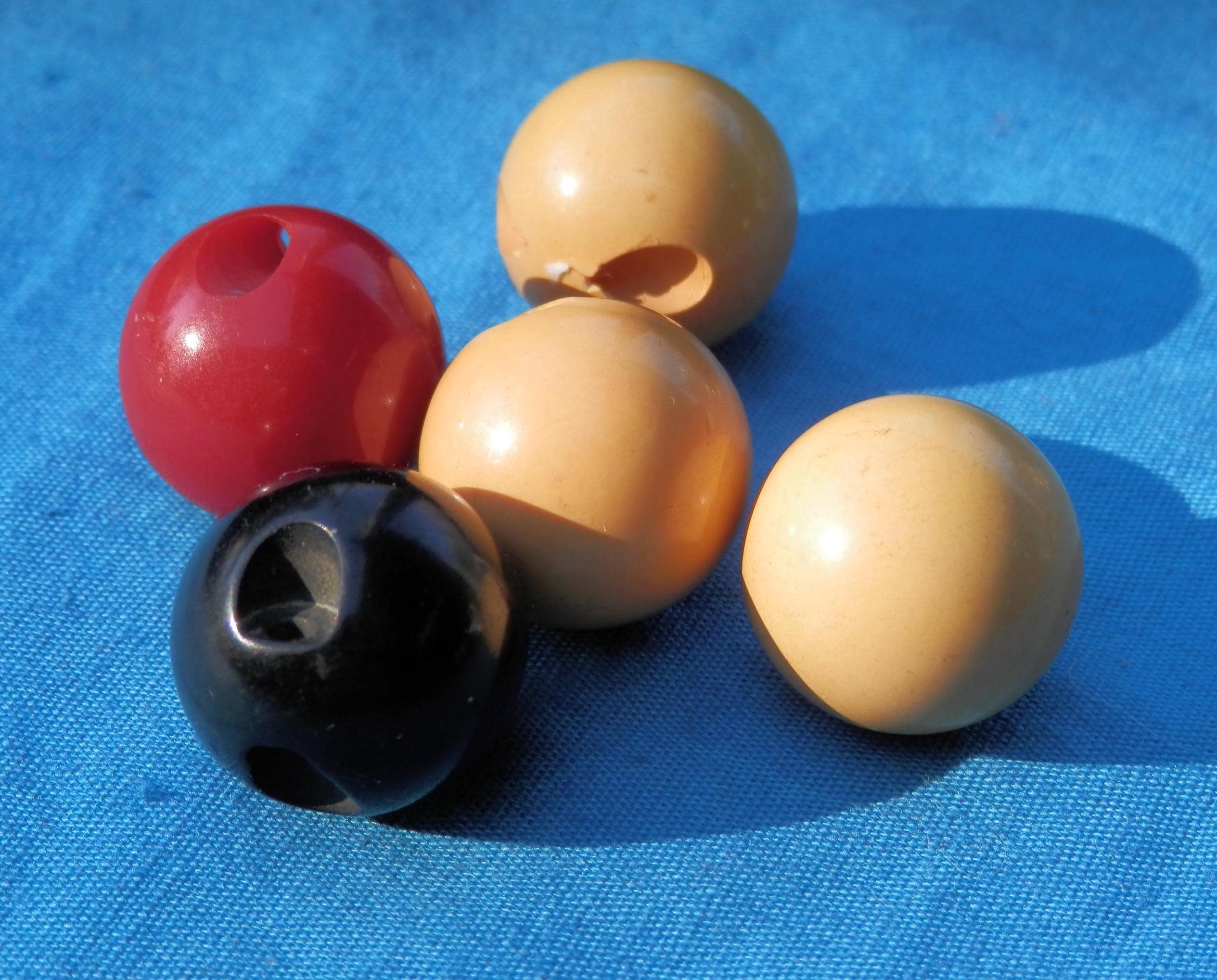 Vintage LG Bakelite Ball Button - Etsy