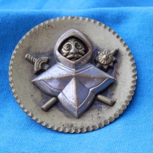 Antique Swordsman Button Knight Soldier