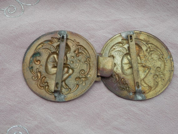 CHERUBS ART NOUVEAU Antique Brass Buckle - image 3