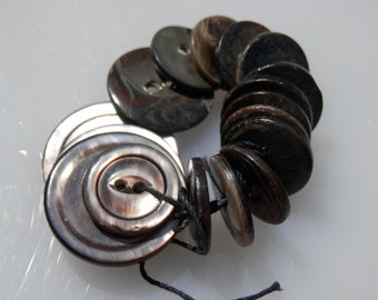 SET Antique Shell Buttons Lot