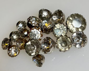 SET of 18  Piecrust Rim Rhinestone Buttons