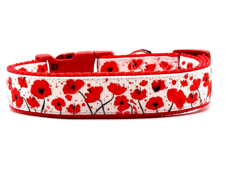 Poppy Flower Dog Collar: Red Garden Design image 1