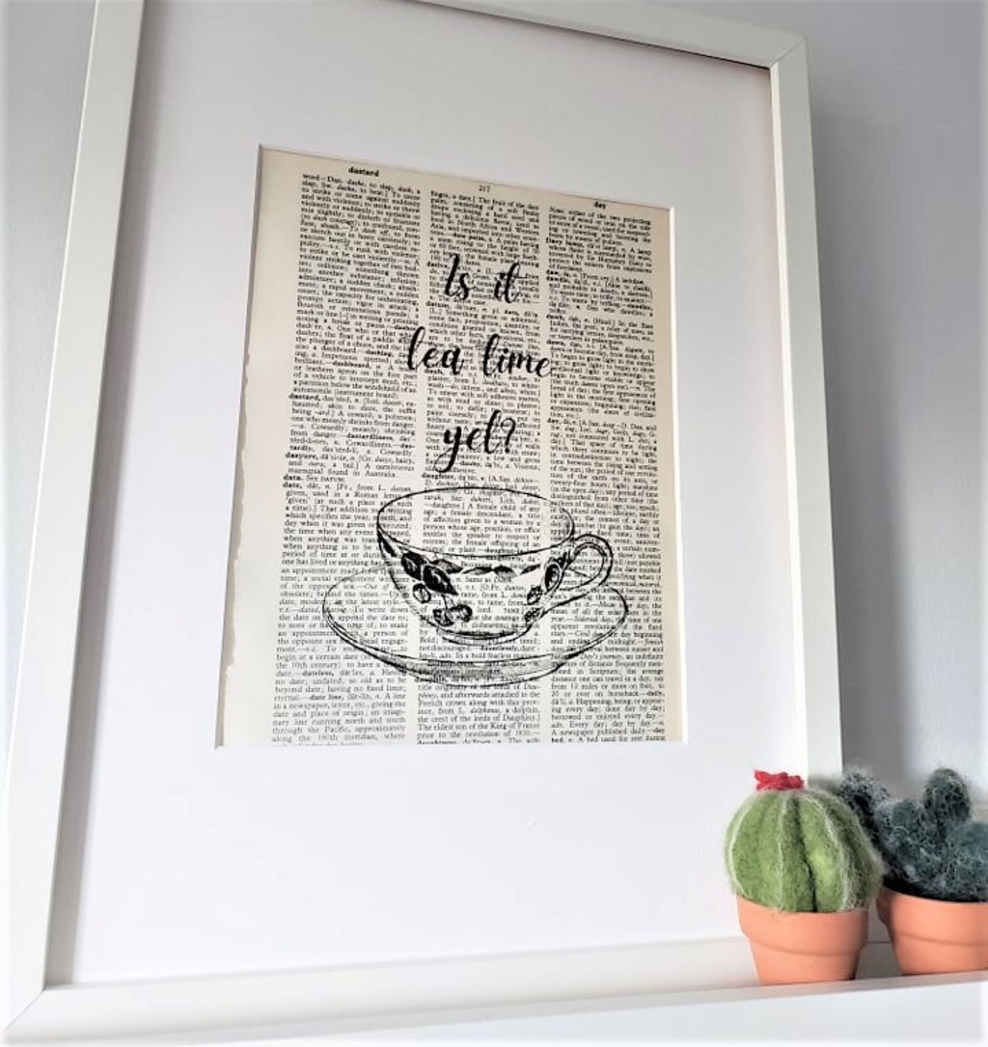 L'heure Du Thé Tasse et Soucoupe Vintage Impression Dictionnaire