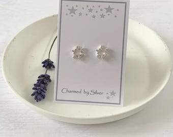 Pendientes de sol celestial en plata de ley