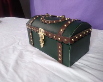 Felicity: Dark Green Travel Trunk