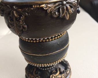 Individual author's work Hand made jewelry Trinket BOX on a stand
