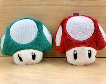 Mushroom Power pluche sleutelhanger