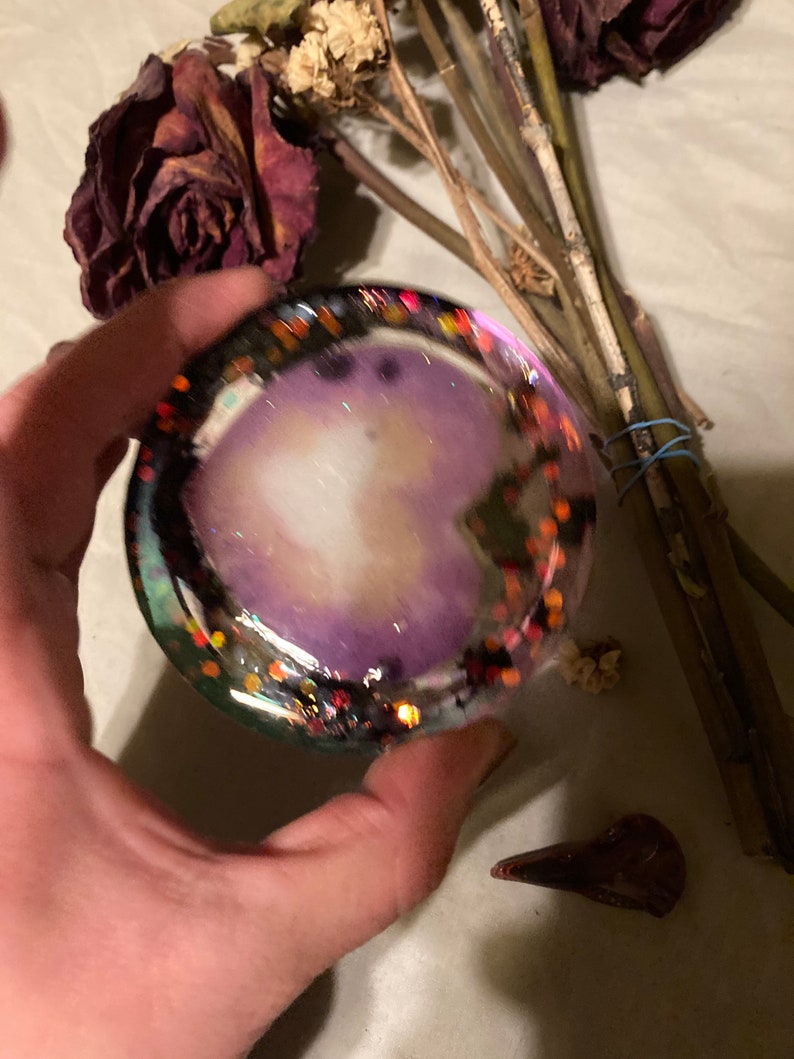 Drop Dead ring dish