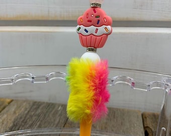 Furry Cupcake Beaded Pen