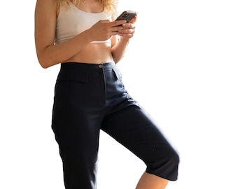 WOMEN CAPRI PANTS with pockets wool in dark blue