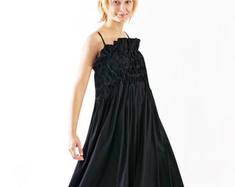 SMOCK DRESS handmade, embroidered in black and white