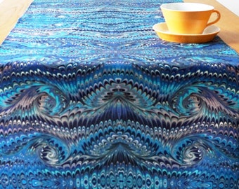 ART-DÉCO table runner organic-cotton marbling