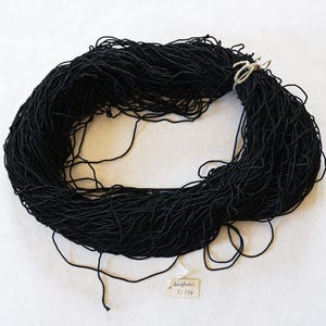 Vintage SEIDE-SOUTACHE-KORDEL in schwarz rund d=2mm Satinband Schmuck-Schnur Zierkordel