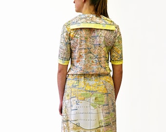 Vestido BERLÍN con cinturón y cuello marinero, mapa de la ciudad de la RDA, años 60