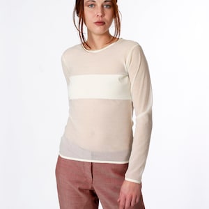 CLASSIC WOMEN PANTS with button-closure wool in various colors