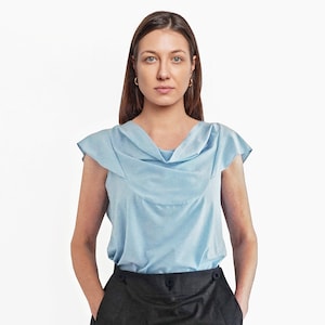 T-SHIRT with WATERFALL COLLAR in many colors sleeveless
