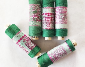 Vintage GDR sewing thread "Triangle Yarn" 1980s, VEB Oberlausitzer Textilbetriebe, green cotton yarn