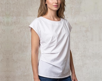 Elegant women's top with draping and cut sleeves I asymmetrical pleat details