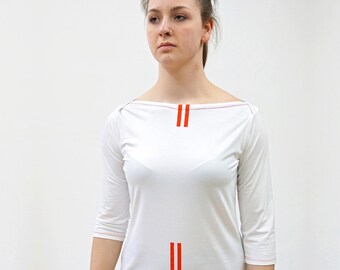 T-SHIRT No.5 with 3/4 sleeves and screen print in different colors